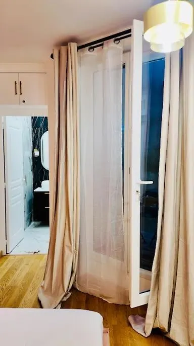 Lägenhet Chic Appartement En Plein Coeur De Paris